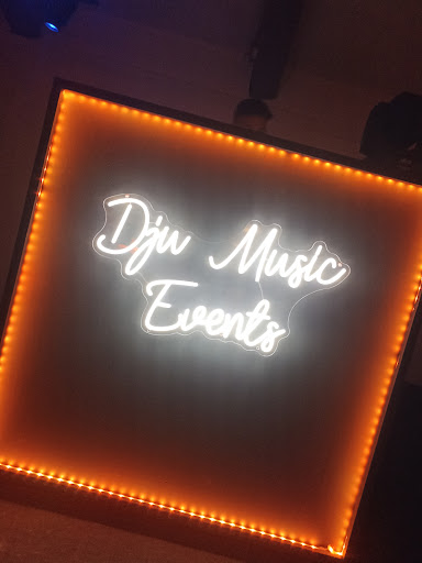 Photo from customer review